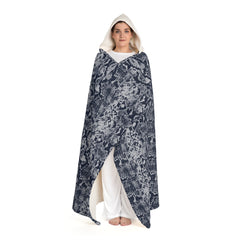 Hooded Sherpa Blanket – Cozy Navy Snake Print Fleece with Hooded Lining